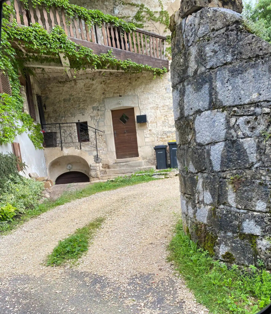 58f130a3-72be-403d-8ba7-a4b7b6cd7628